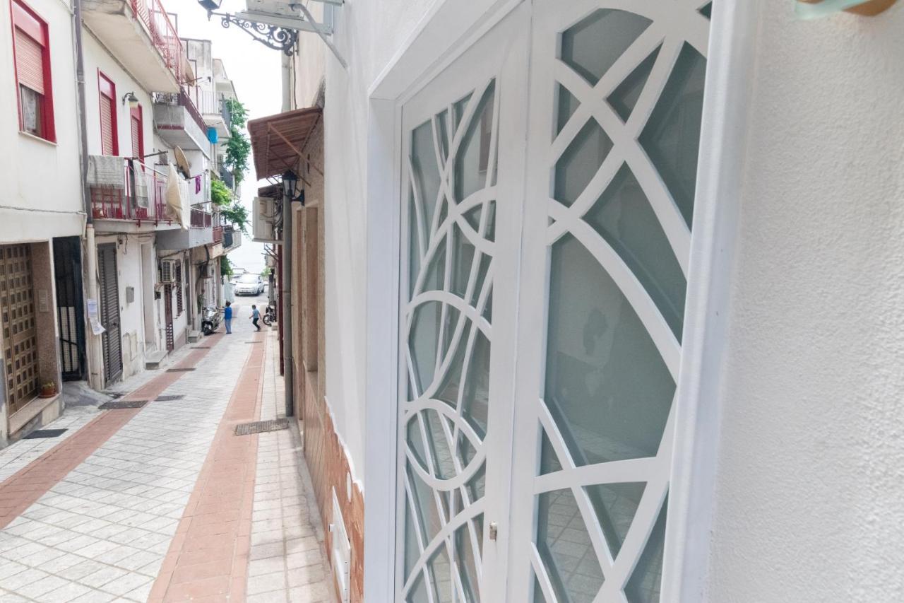 דירות גיארדיני נאקסוס La Casa Nel Vicolo 2 מראה חיצוני תמונה